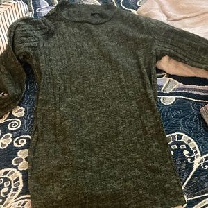 Long sleeve dark green women’s